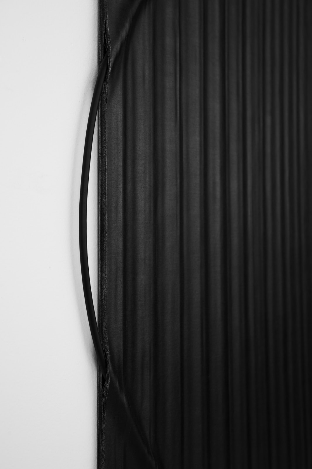 Naama Tsabar, Suspension (Circle #1), 2023