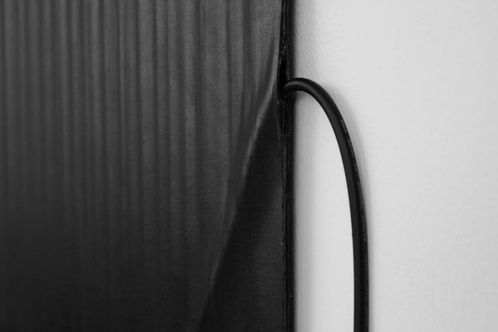 Naama Tsabar, Suspension (Dip #1), 2023