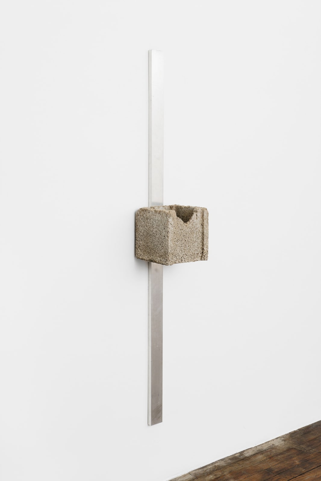 Miroslaw Balka, 151 x 20 x 21, 2022