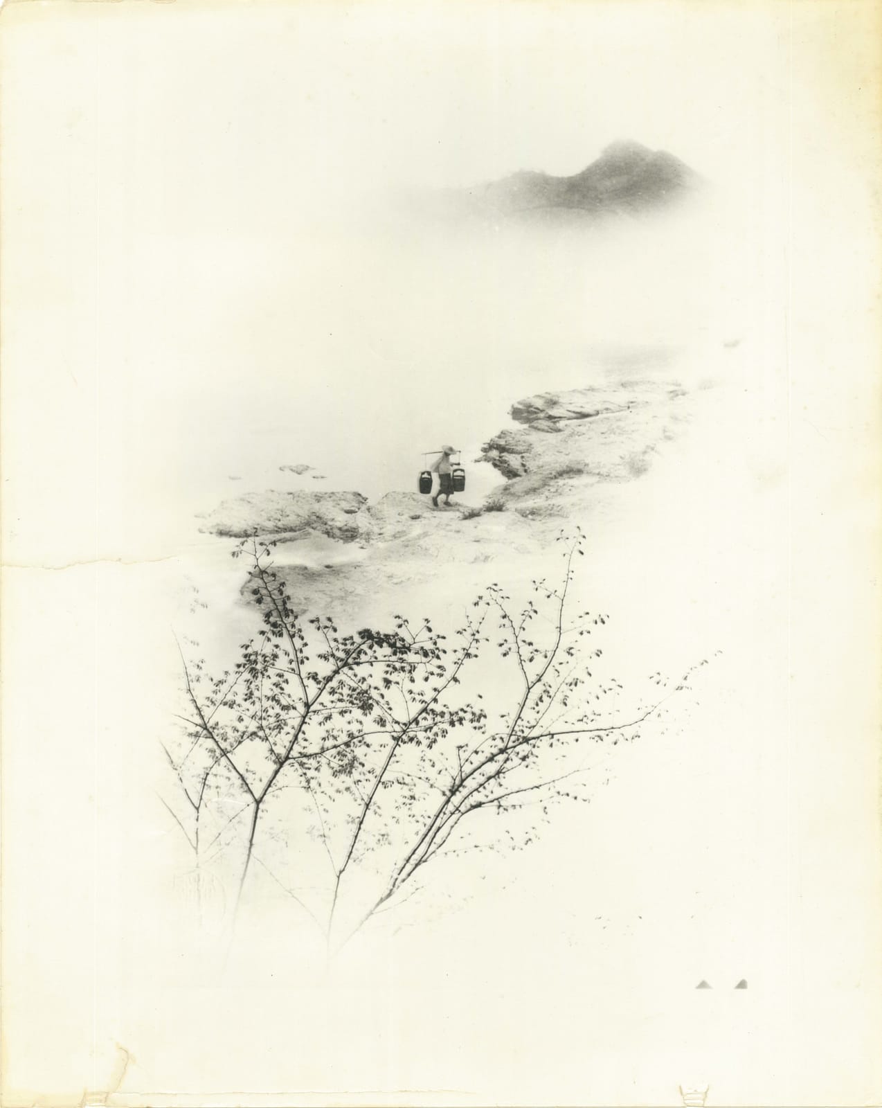 郎靜山 Lang Jingshan, 曉汲清江 Taking Water in Dawn from the River, 1934, printed later
