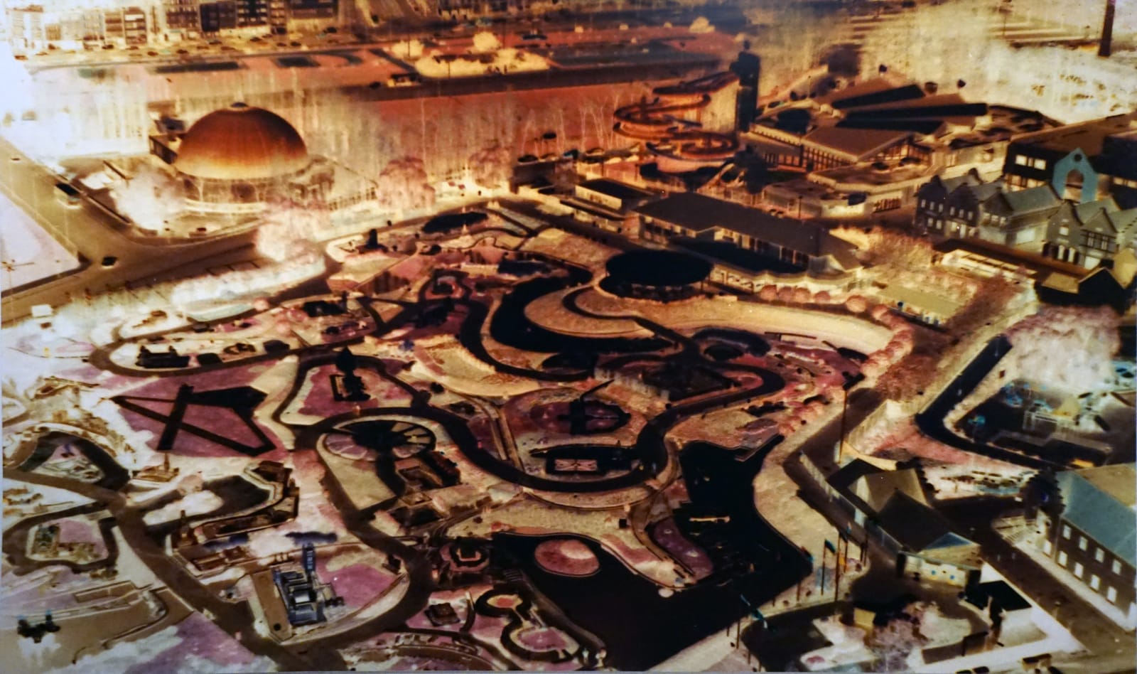 Eamon O'Kane, Negative Mirror: Brussels, 1996-2001