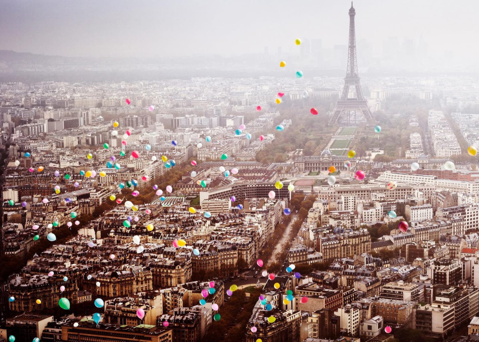 David Drebin, Balloons Over Paris Diamond Dust, 2020