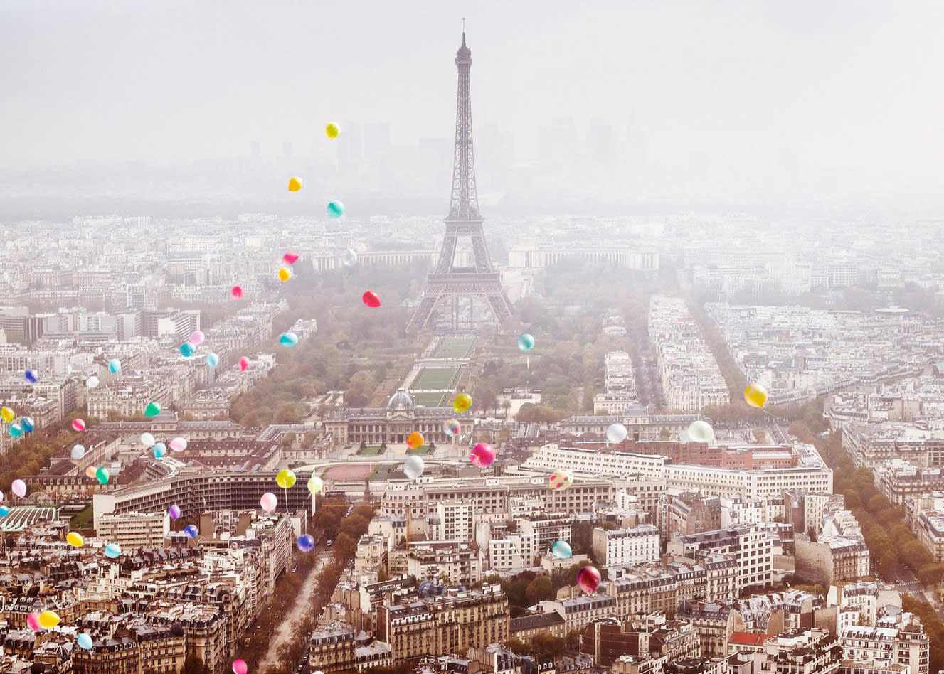 David Drebin, Balloons Over Paris Diamond Dust, 2020