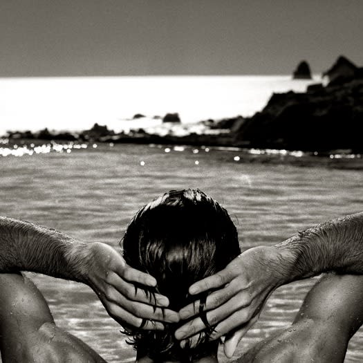 Albert Watson, Michael Castellano in Pool, Baja California, 1979