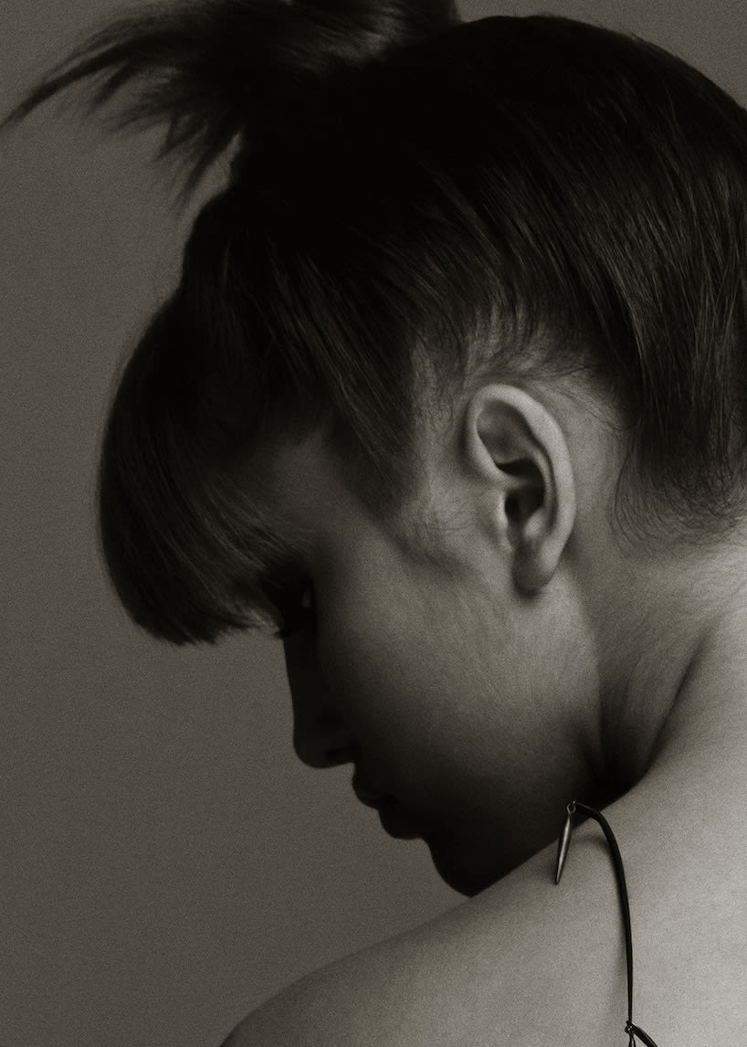 Albert Watson, Anna Whitworth with Necklace, NYC, 1982