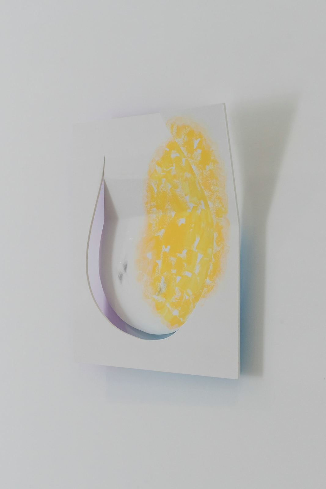 Kwantaeck Park 박관택, No smile, yellow, two dots, 2025