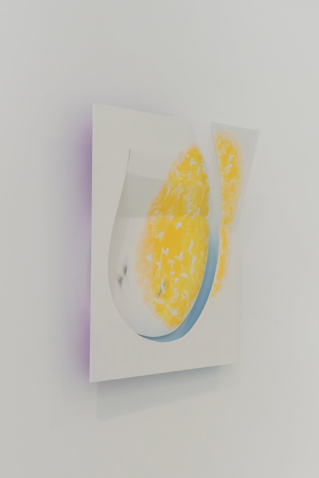 Kwantaeck Park 박관택, No smile, yellow, two dots, 2025