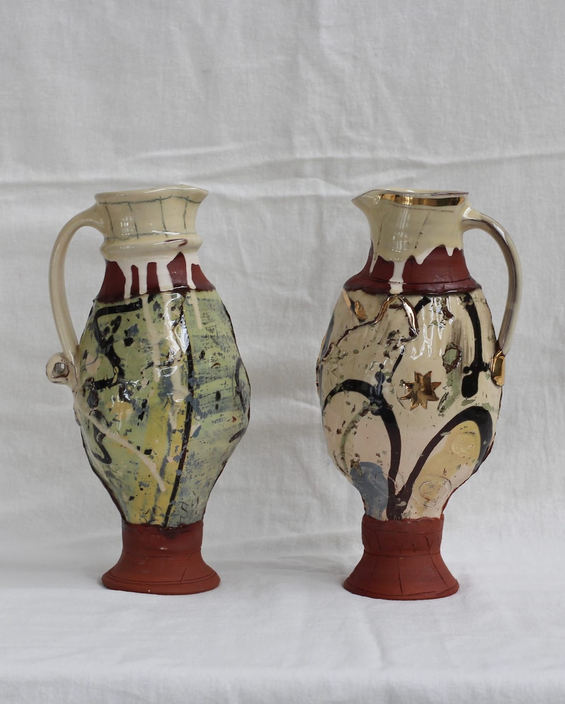 Camille Biddell, Harvest Jug I (white with gold star)