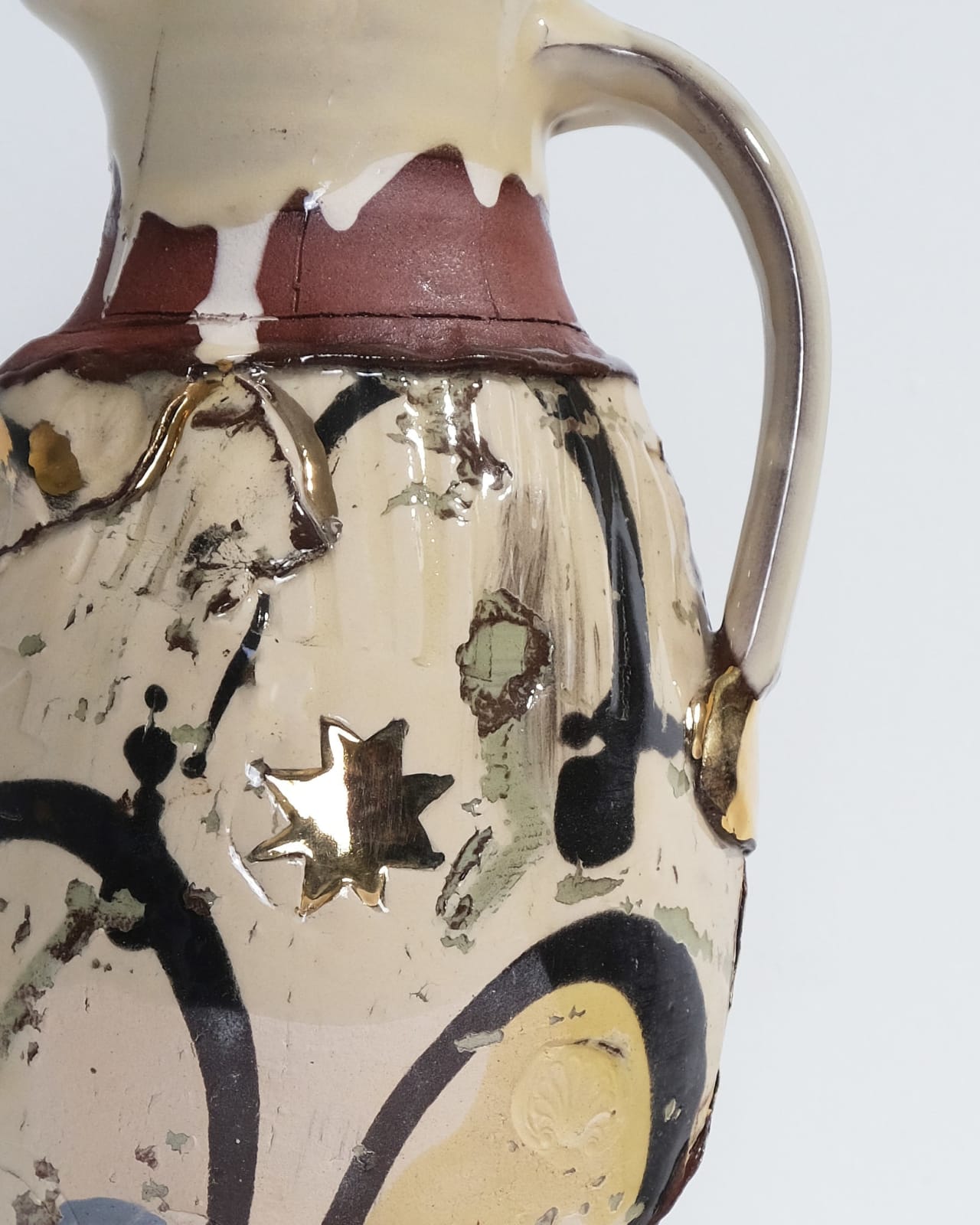 Camille Biddell, Harvest Jug I (white with gold star)