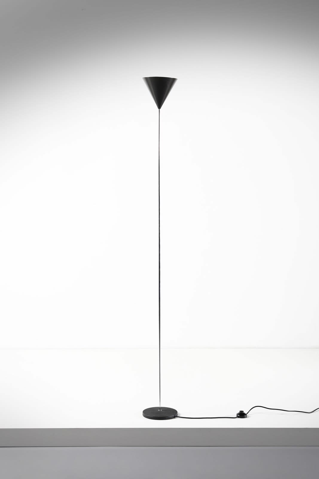 Luigi Caccia Dominioni, Imbuto floor lamp