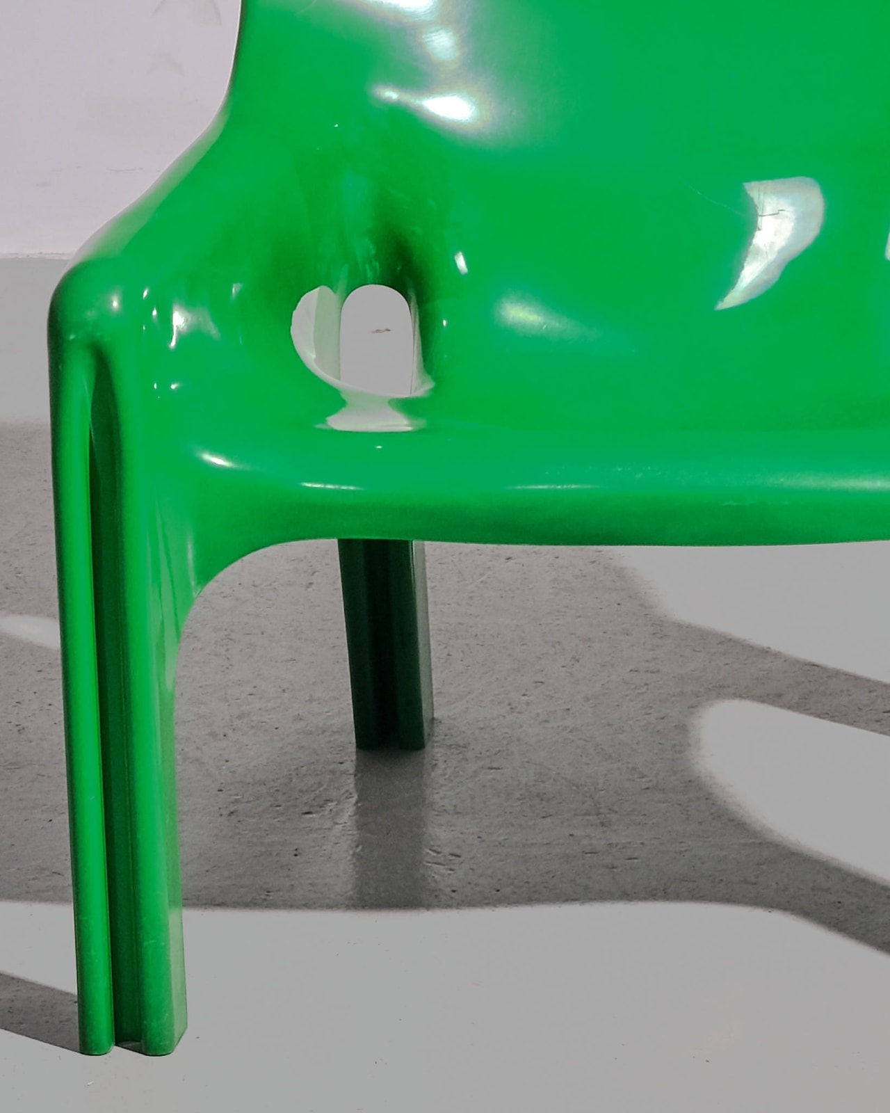 Vico Magistretti, Green 'Vicario' Lounge Chair