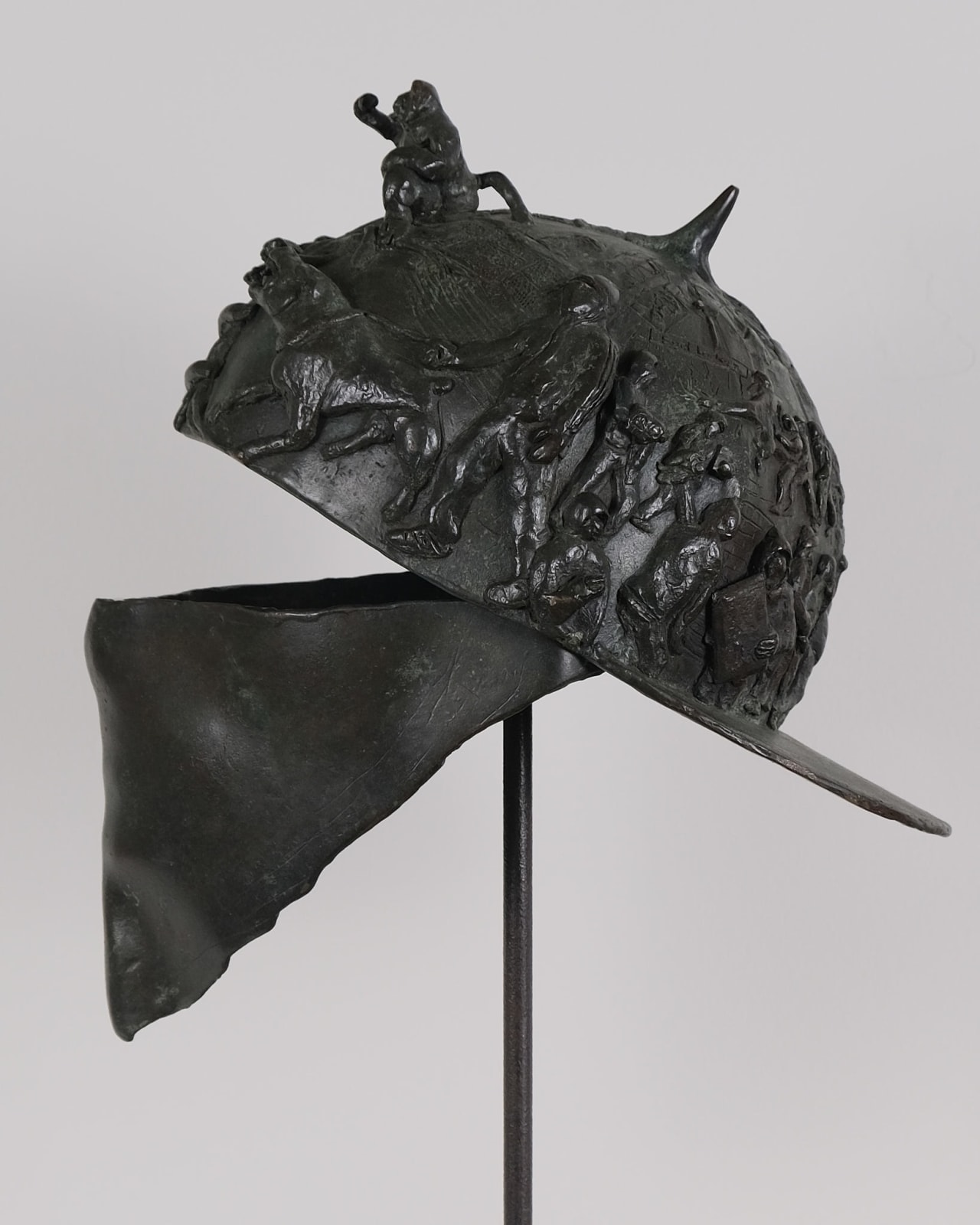 Amata Benedict, Helmet Of Discontentment