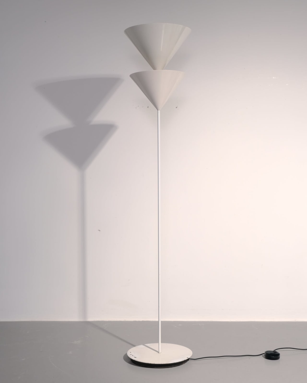 Vico Magistretti, Pascal floor lamp