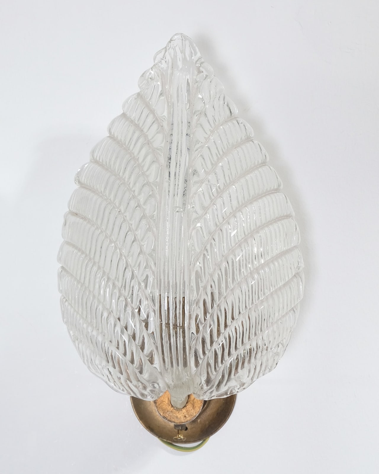 Archimede Seguso, Pair of ribbed leaf wall lights