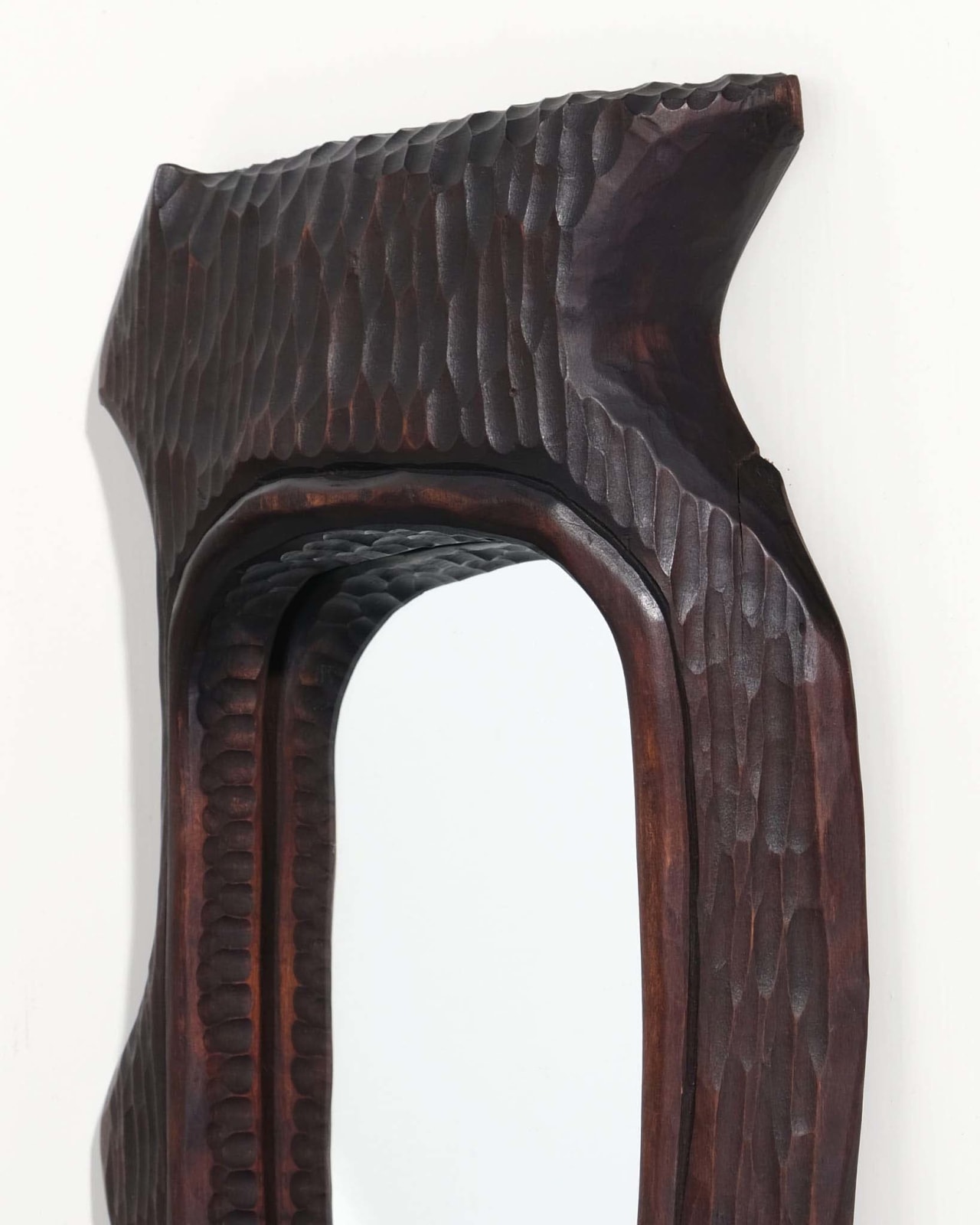 Atelier Marolles, Mirror