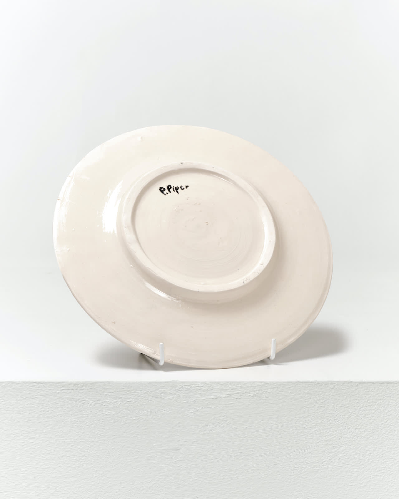Prue Piper, Face plate