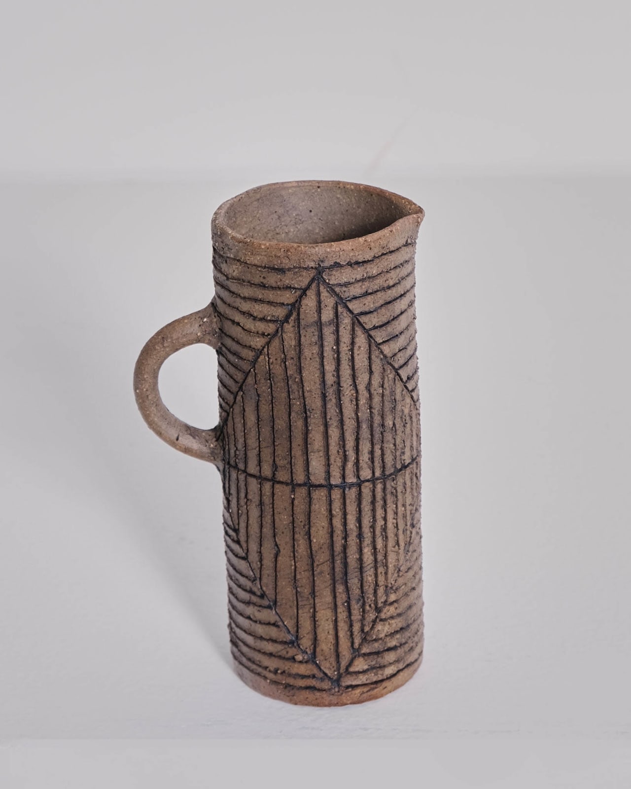 Jane Kite, Small Jug (dark diamond)