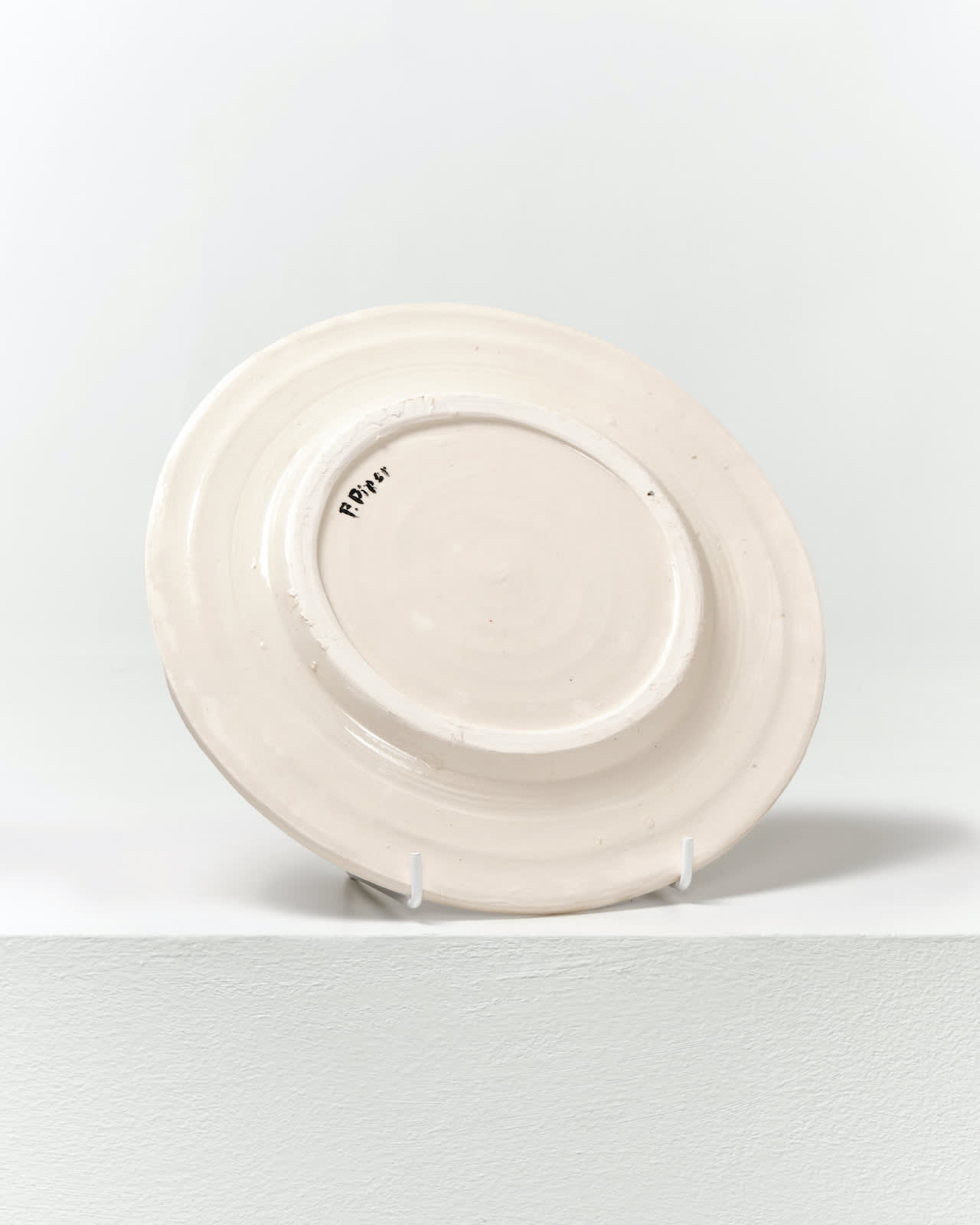 Prue Piper, Face plate