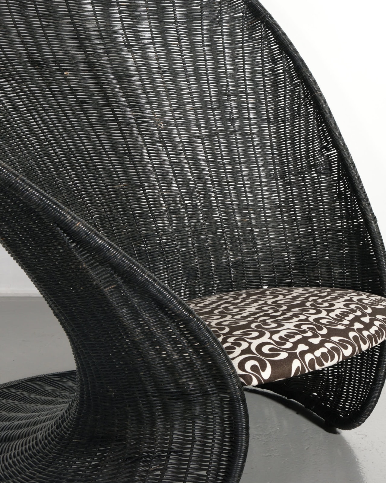 8 Holland Street x Desmond & Dempsey, Vittorio Bonacina Model '872' armchair