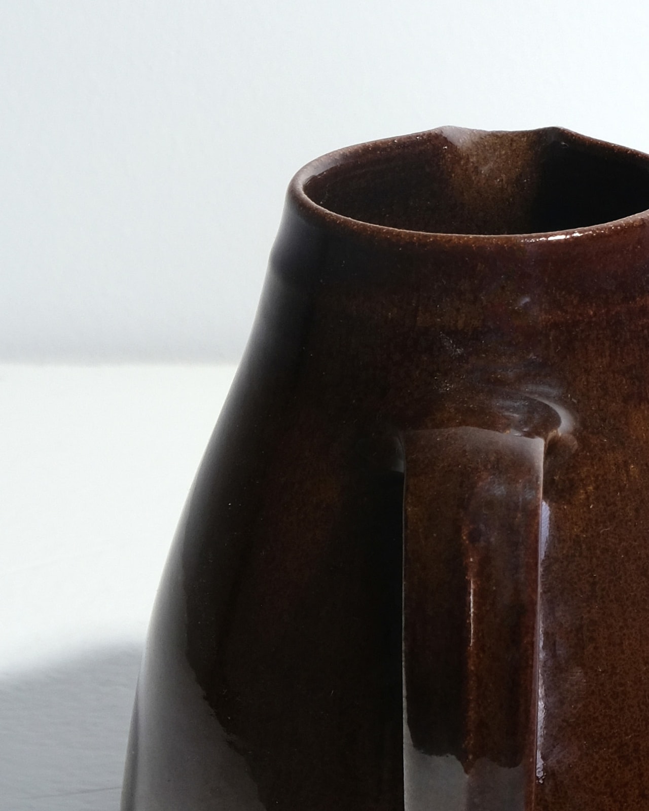 Nicola Tassie, Brown Harth Jug