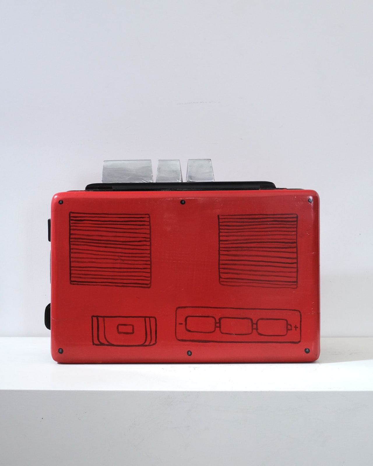 Paa Joe, Walk-Man Mini Sculpture