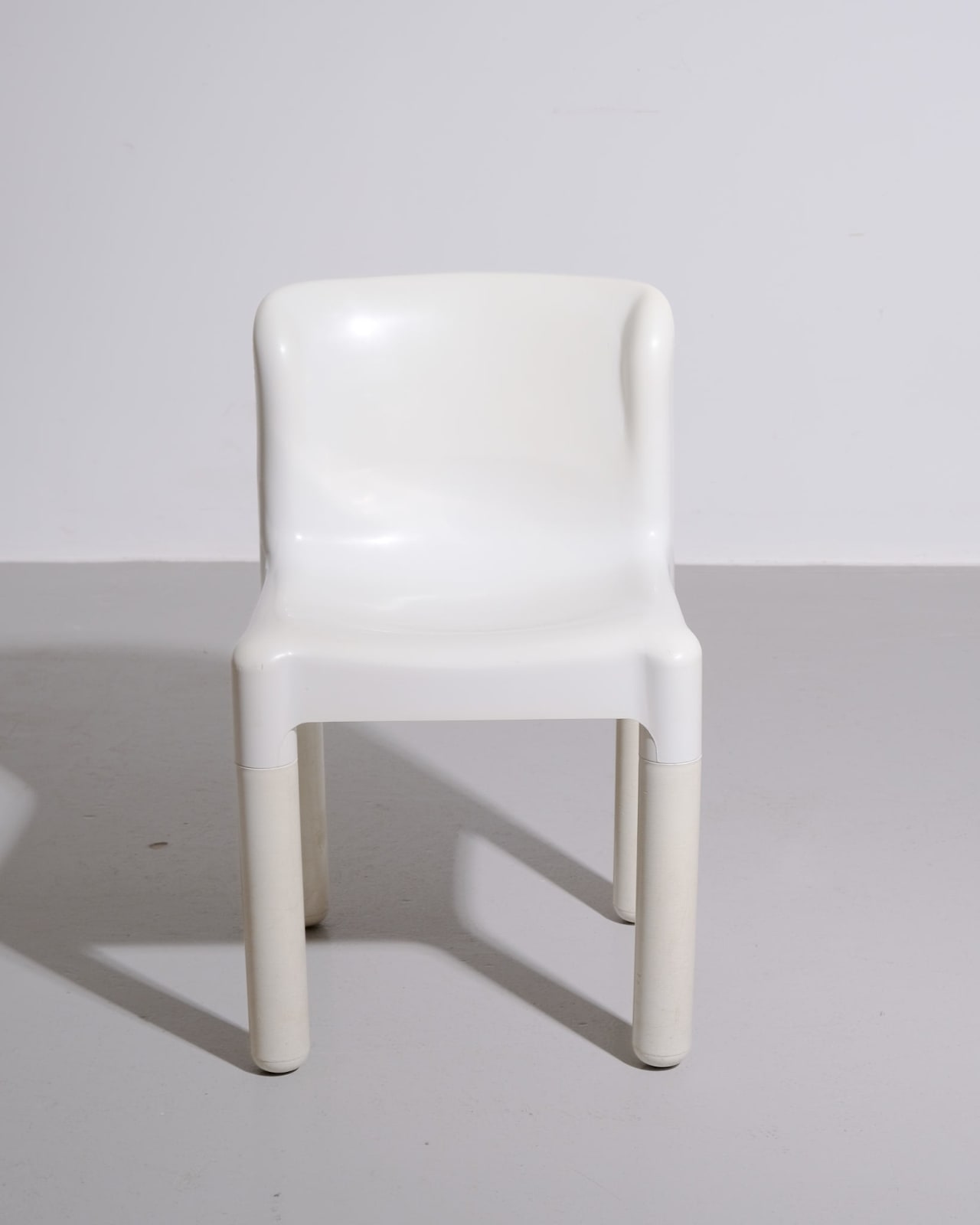 Carlo Bartoli, White '4875' Chair