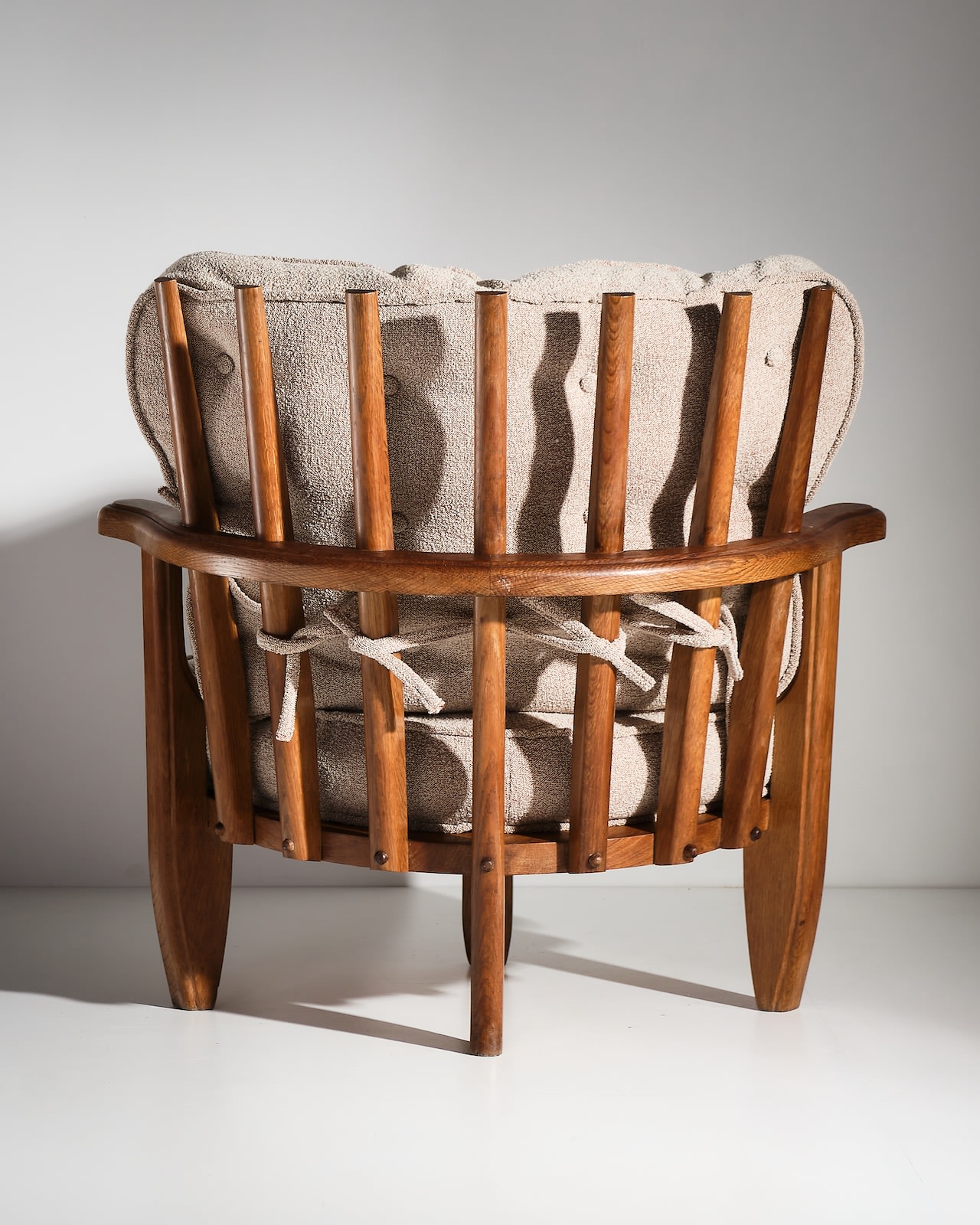 Guillerme et Chambron, Curved armchair