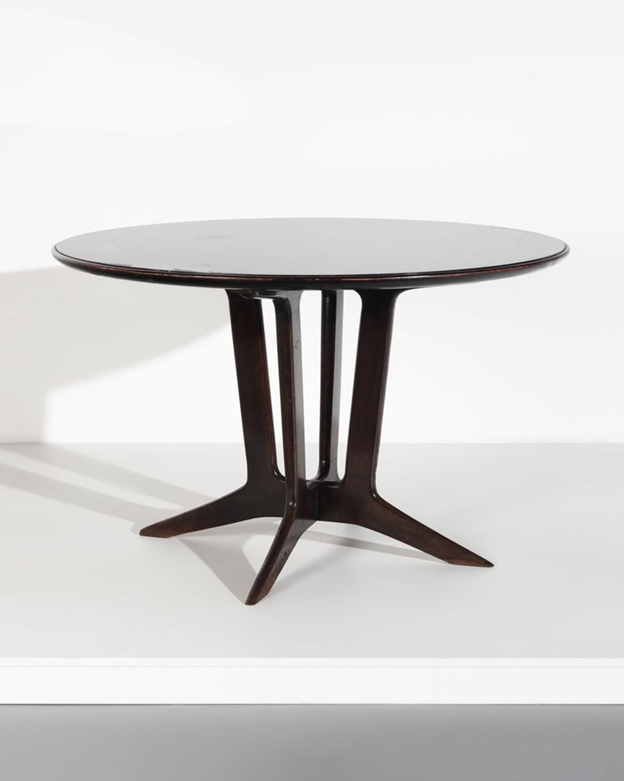 Osvaldo Borsani, Dining Table