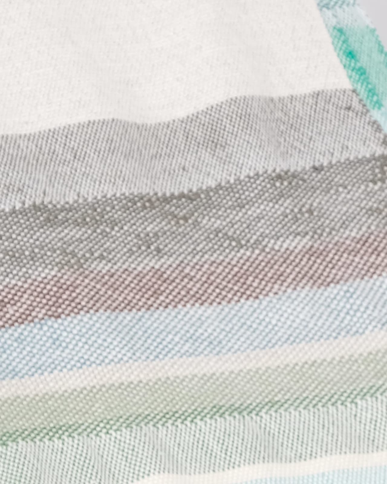 Catarina Riccabona, Handwoven Alpaca Throw 'Vivid Green'