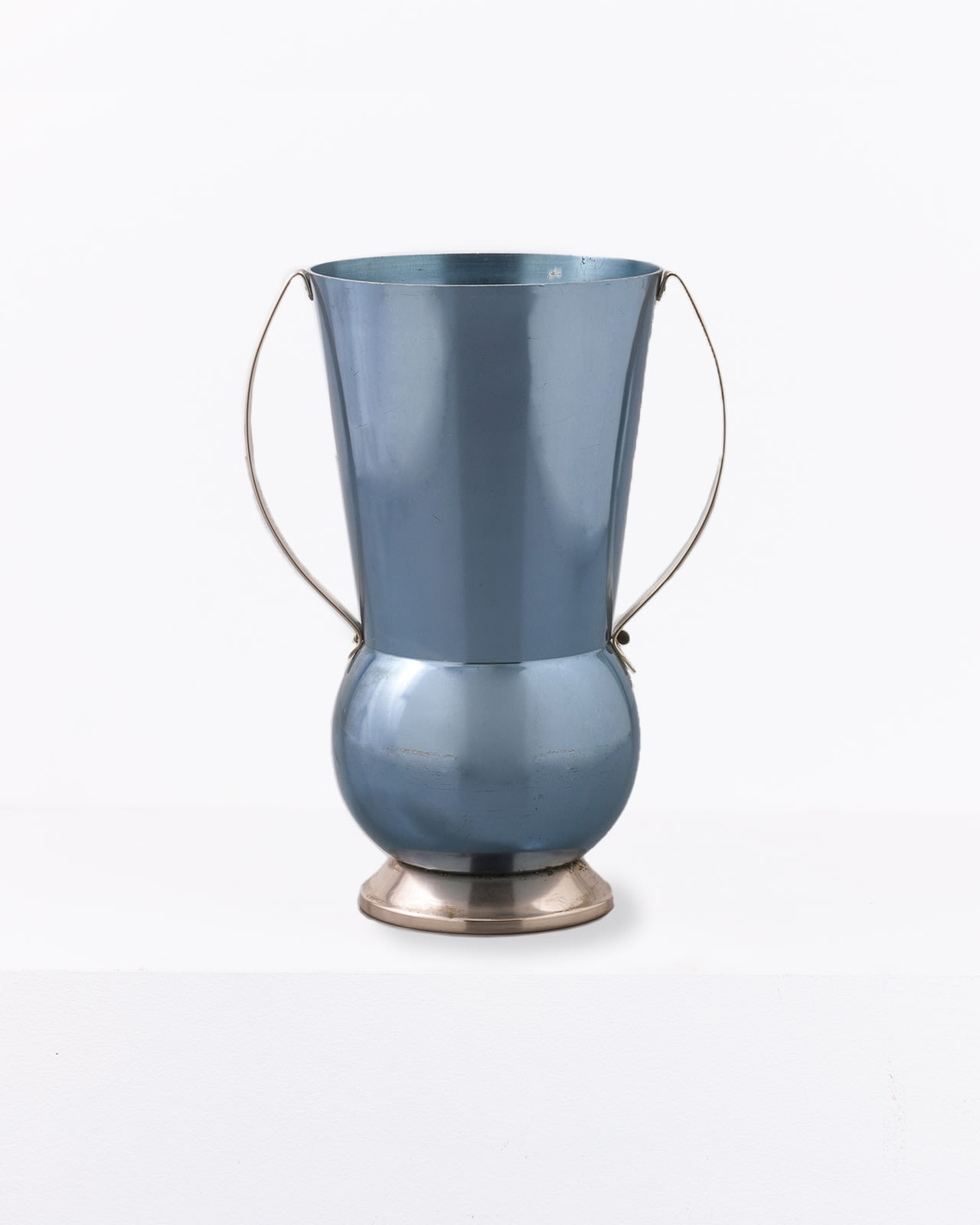 Rinnovel, Umbrella stand