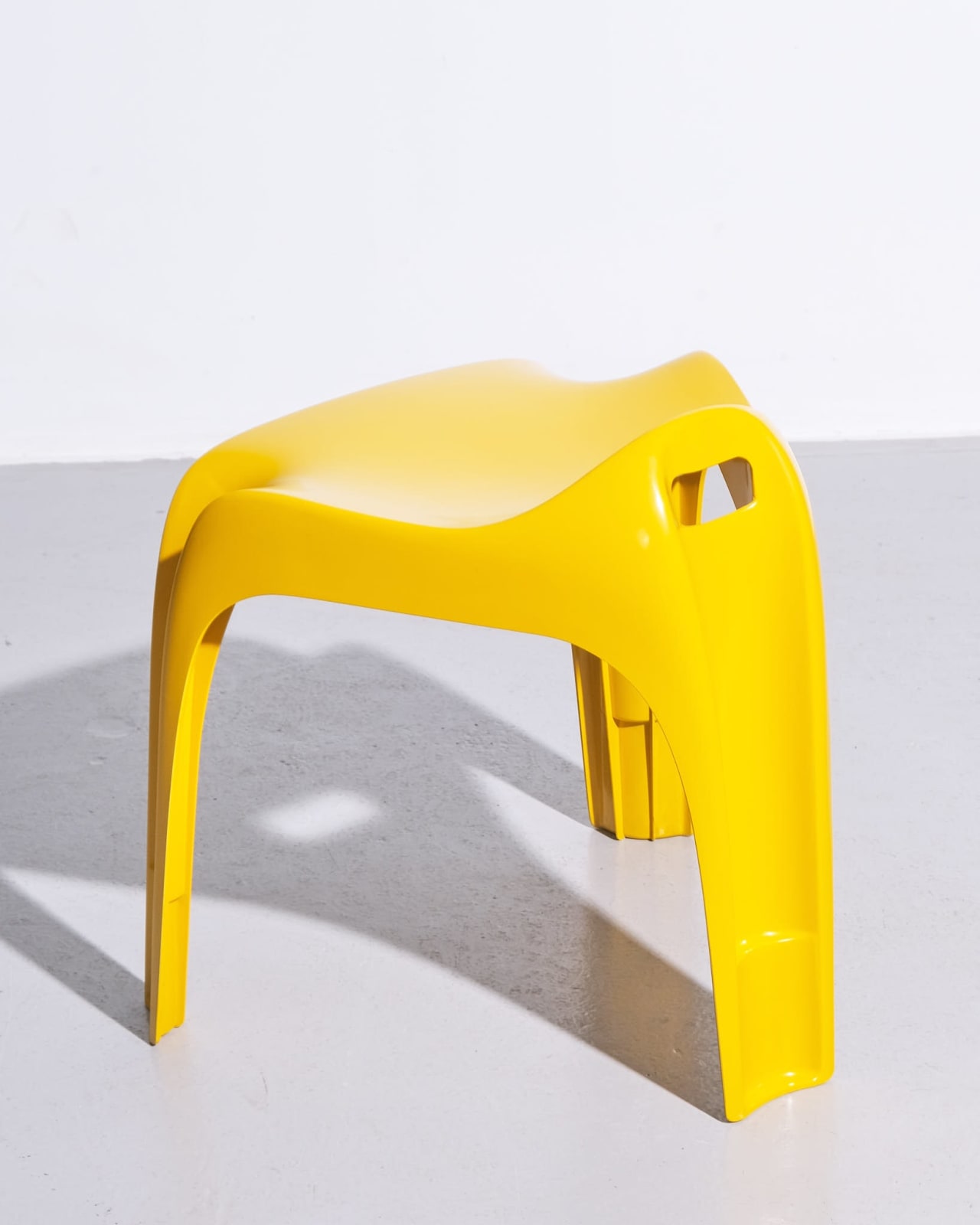 Alexander Begge, Yellow Casalina Stool