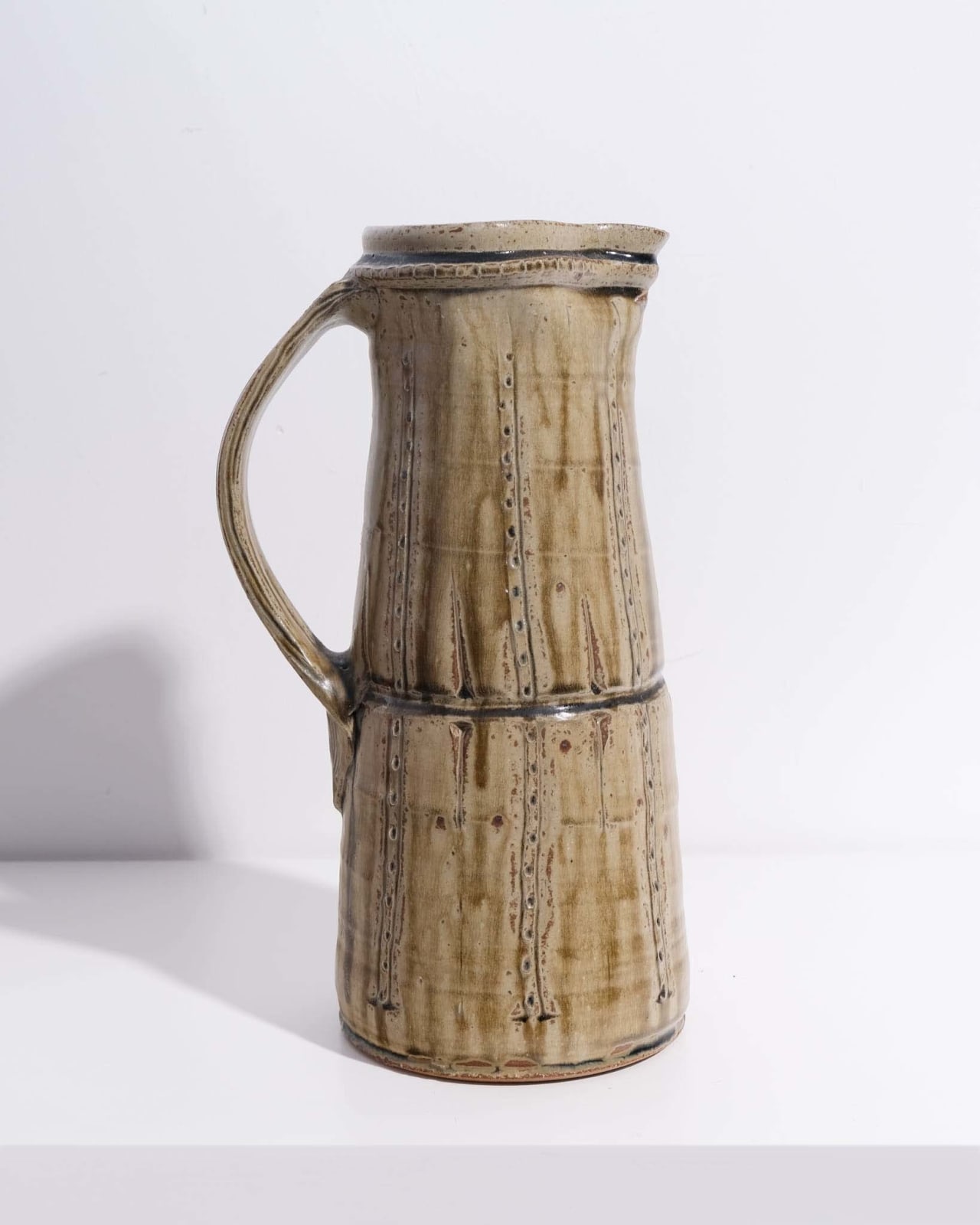 Mike Dodd, Bottle vase