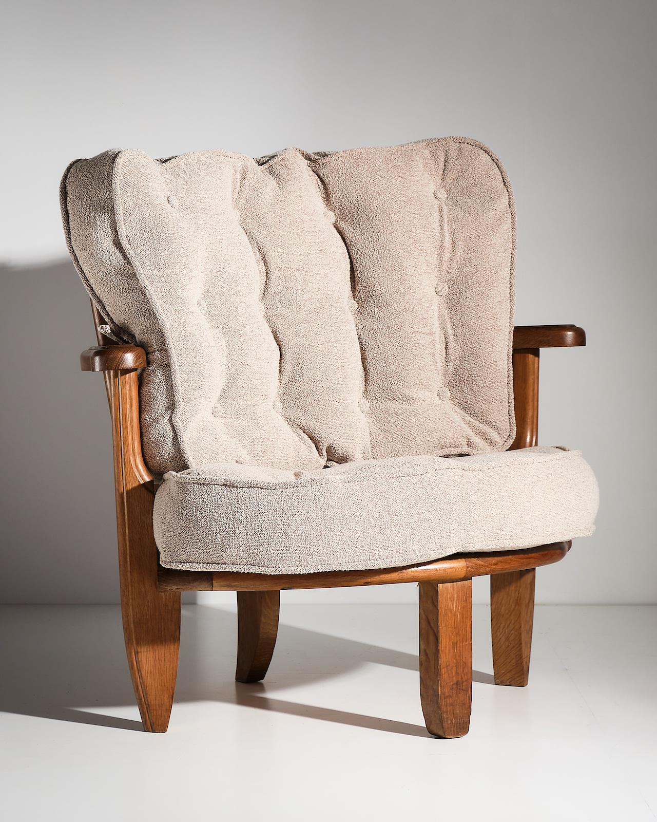 Guillerme et Chambron, Curved armchair