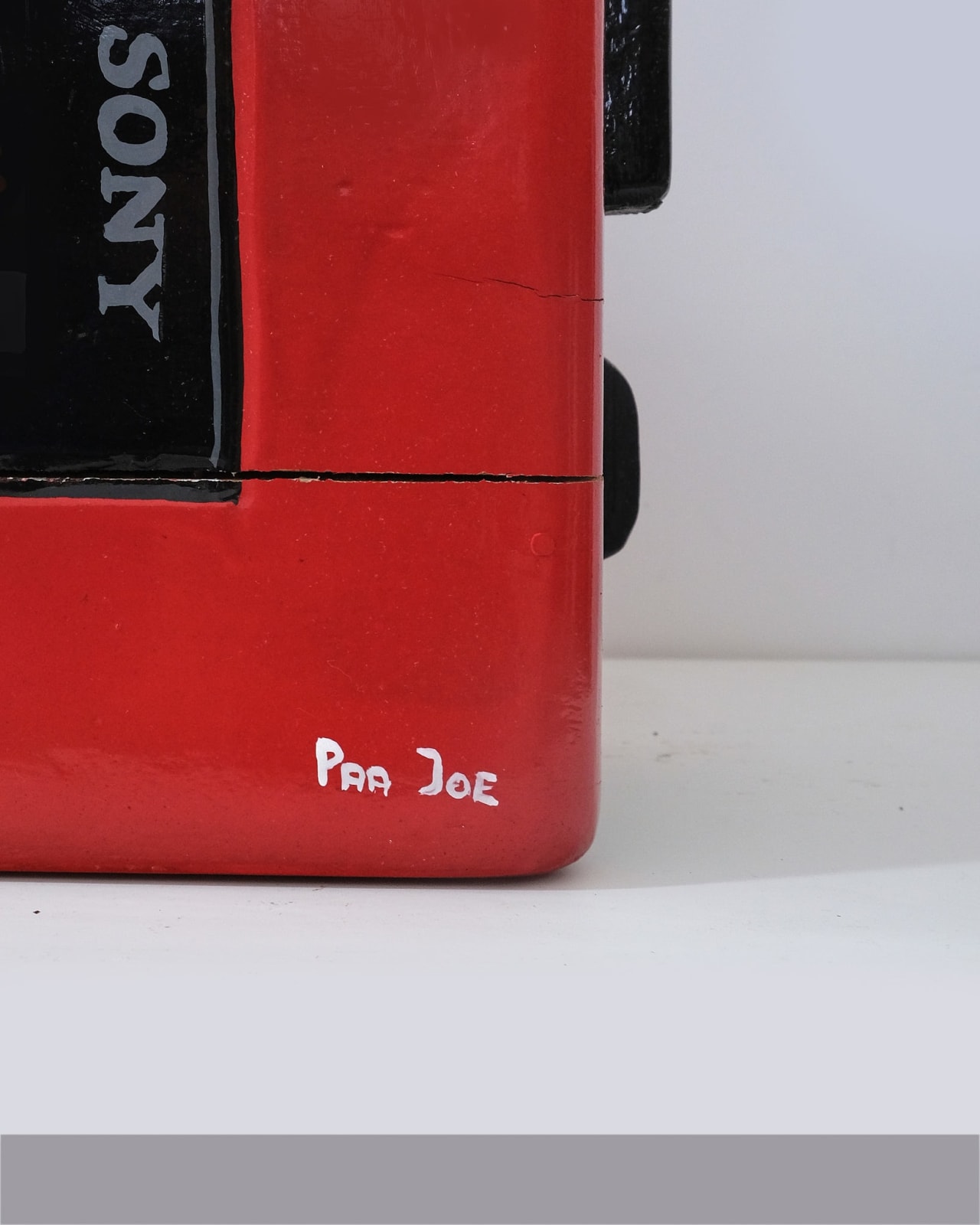 Paa Joe, Walk-Man Mini Sculpture
