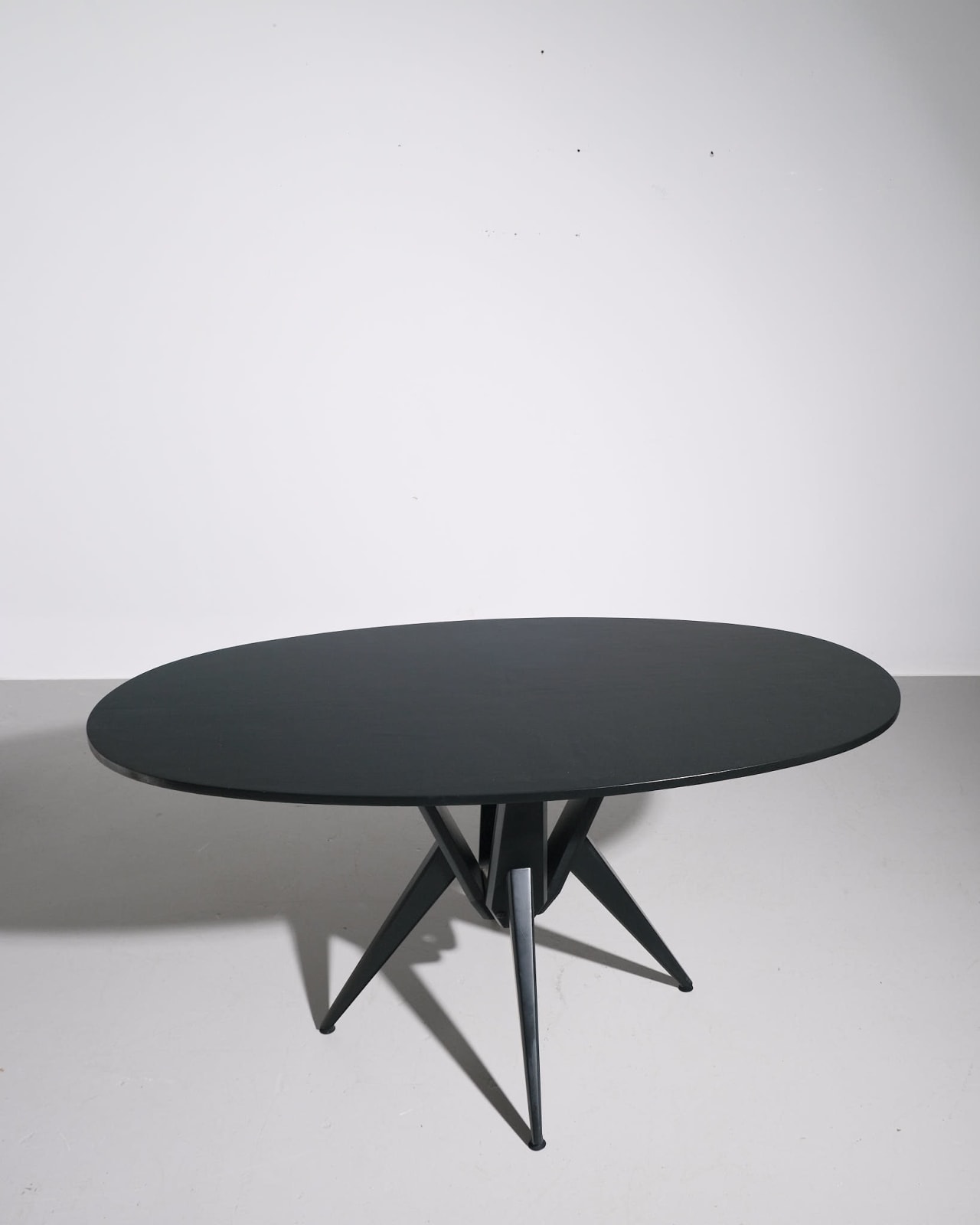Italian, Oval Dining Table