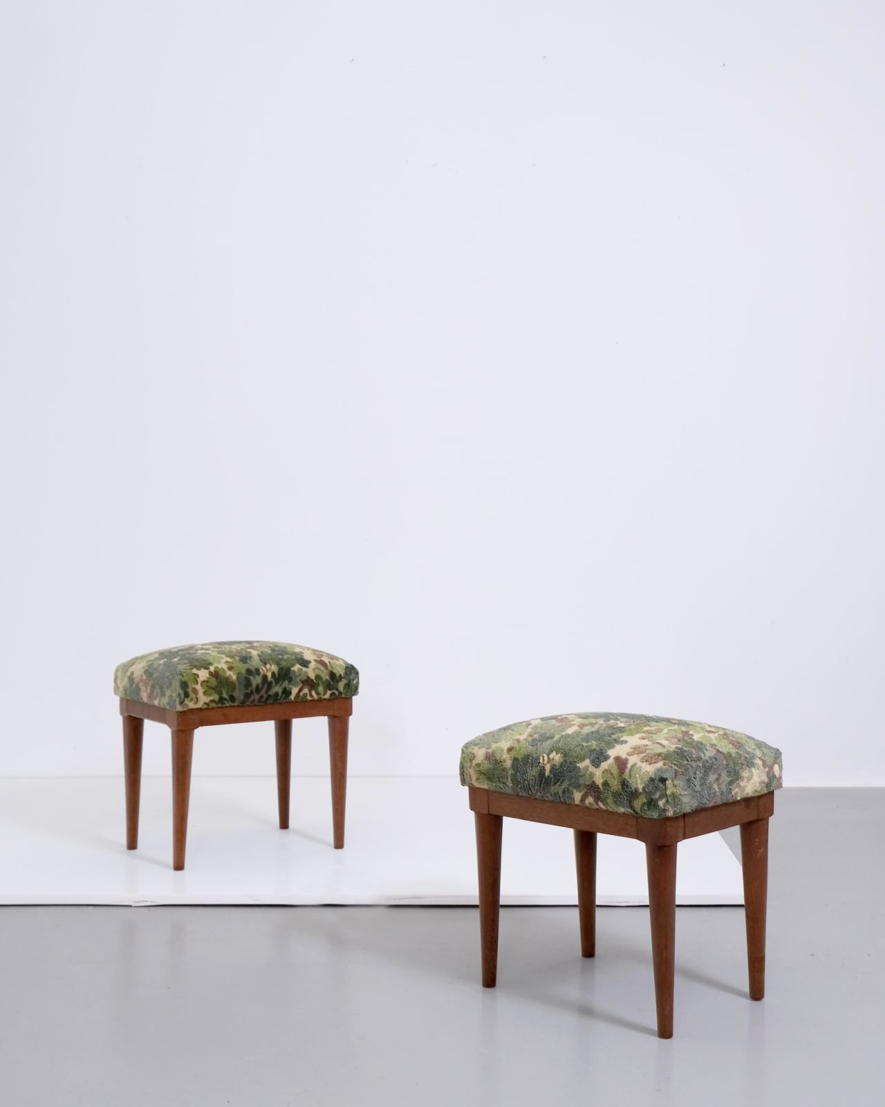 Italian, Pair of foot stools