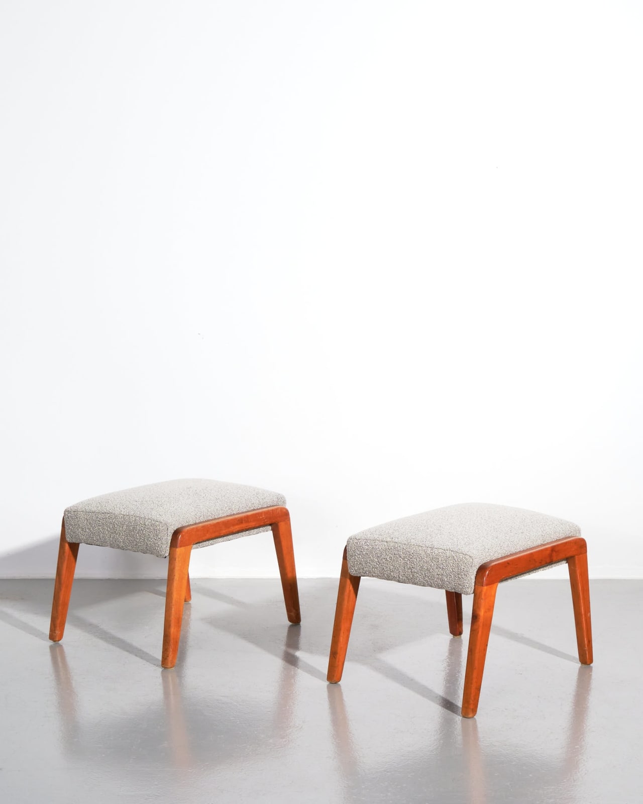 Italian, Pair of ottomans