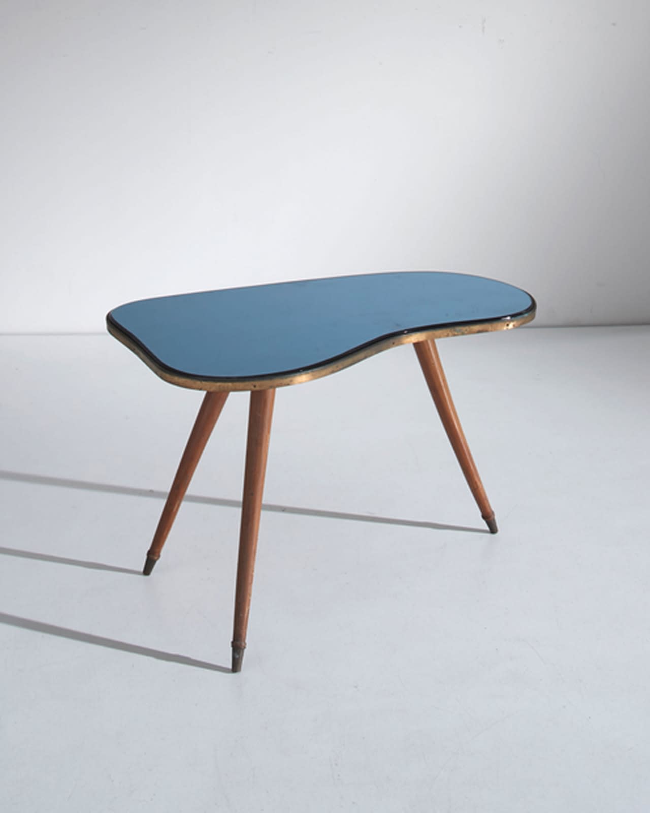 Italian, Occasional table