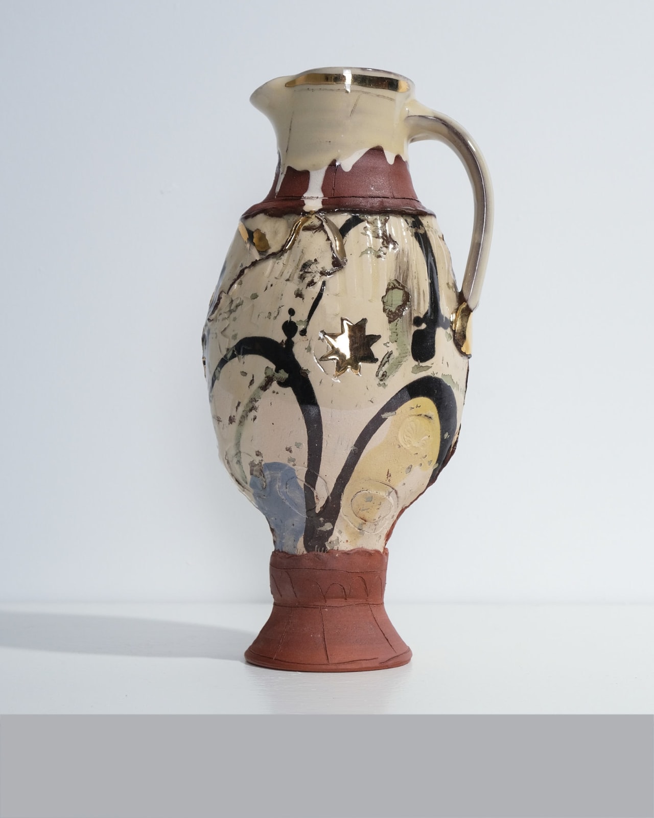 Camille Biddell, Harvest Jug I (white with gold star)