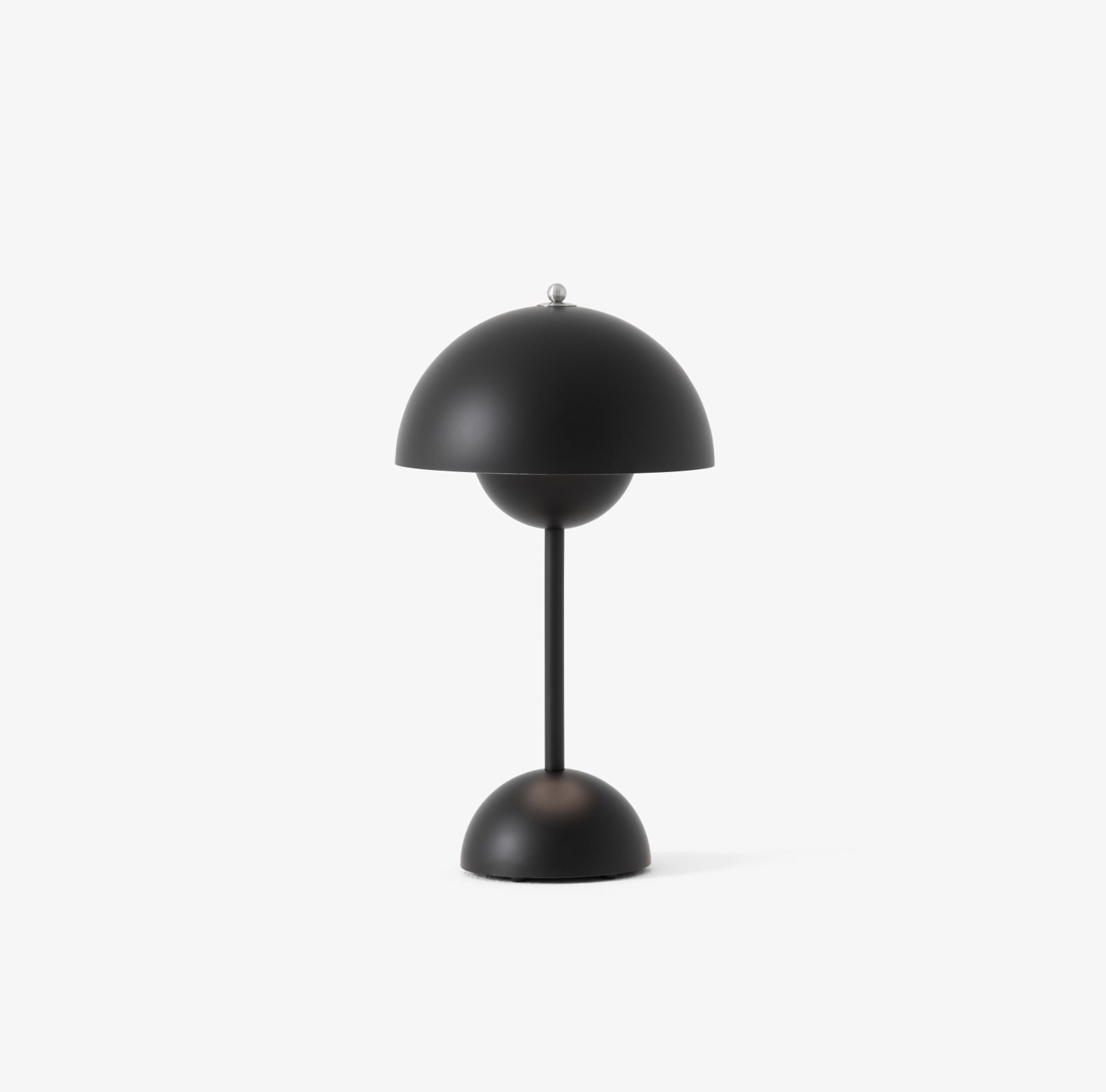 &Tradition, Verner Panton, Flowerpot Portable Lamp VP9 in Matte Black