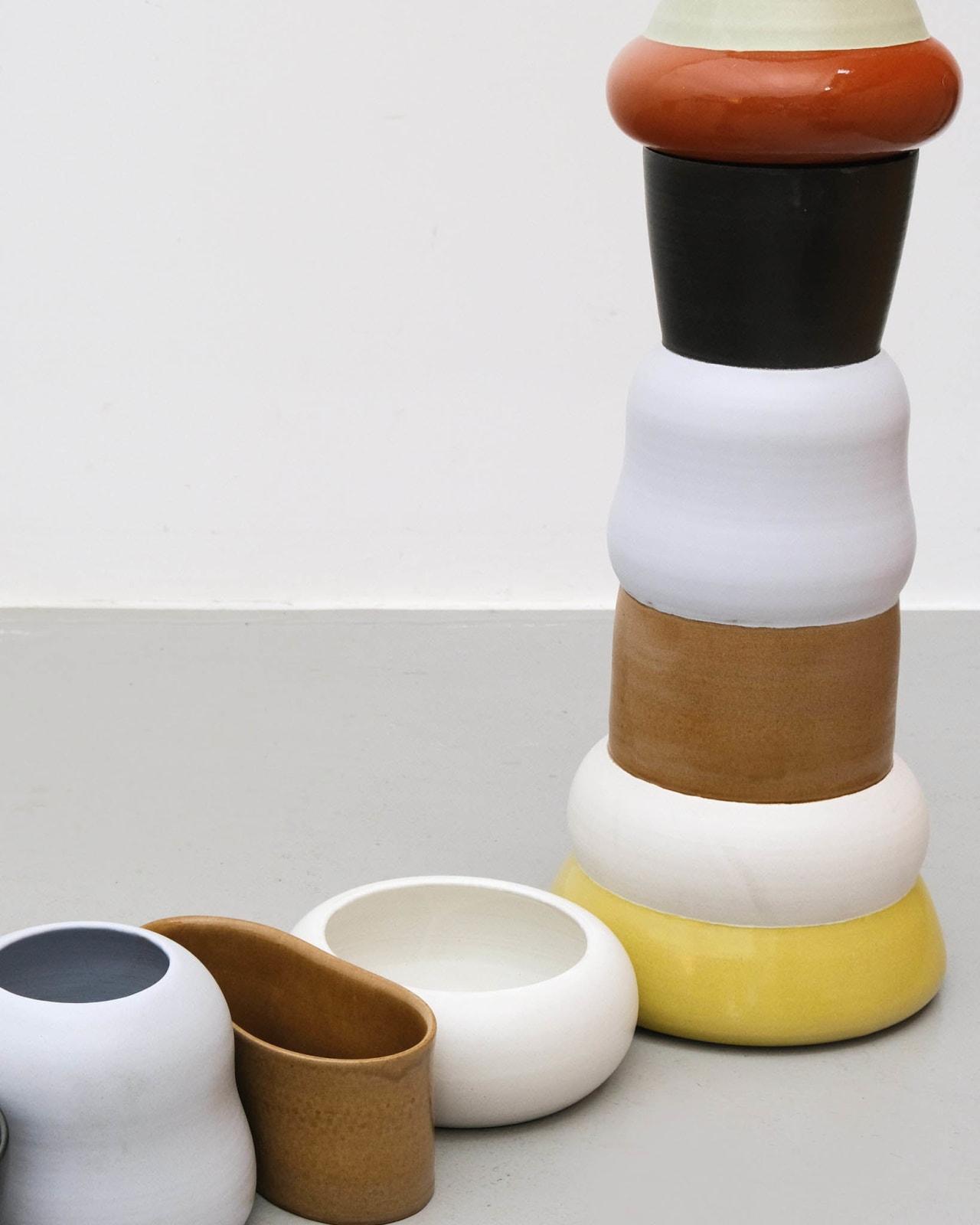 Nicola Tassie, Folly