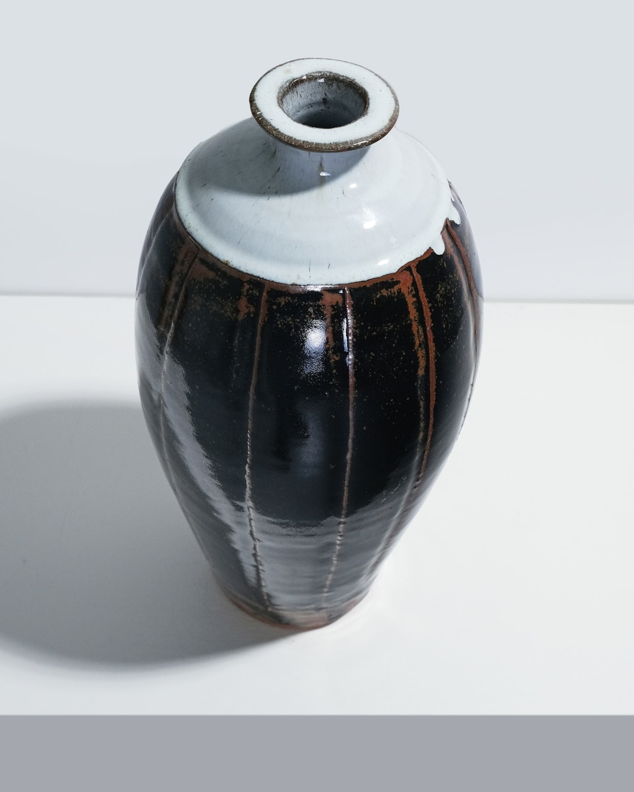 Jim Malone, Vessel