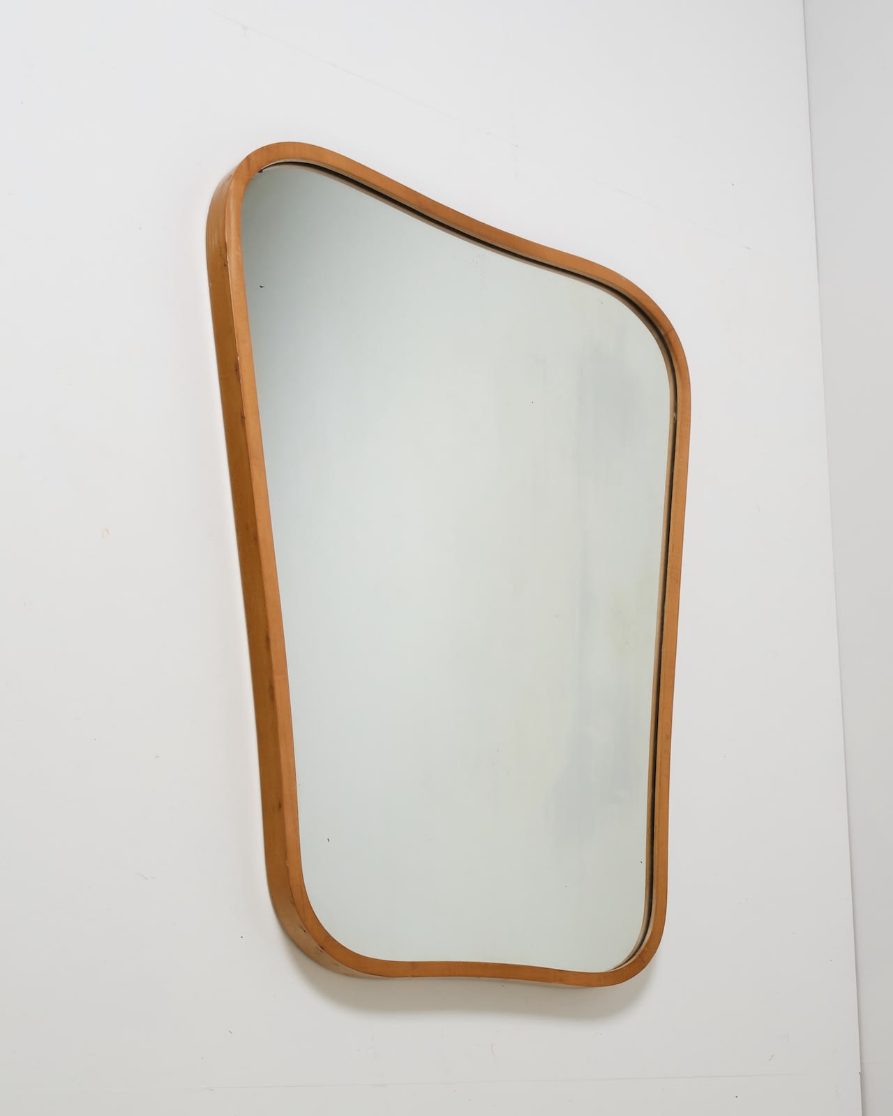 Osvaldo Borsani, Mirror