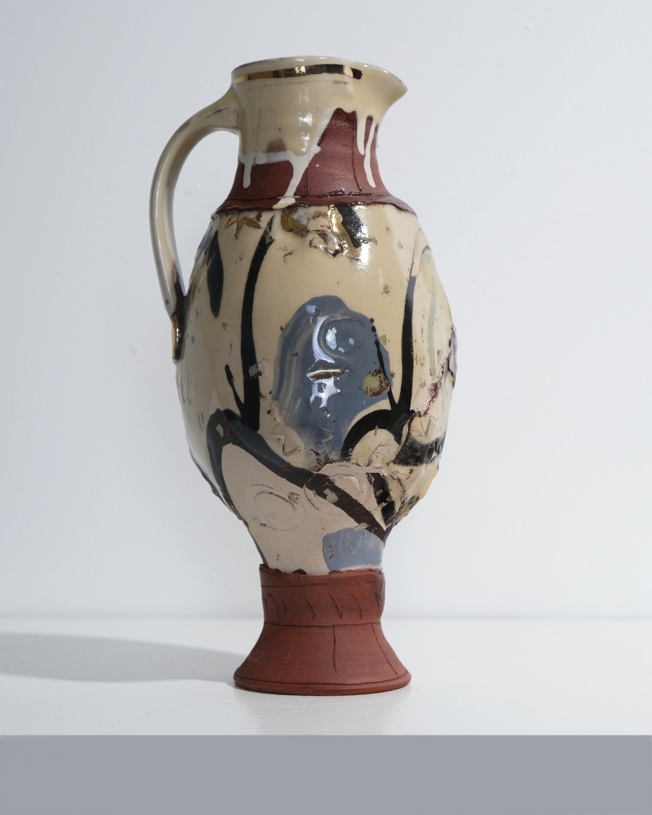 Camille Biddell, Harvest Jug I (white with gold star)