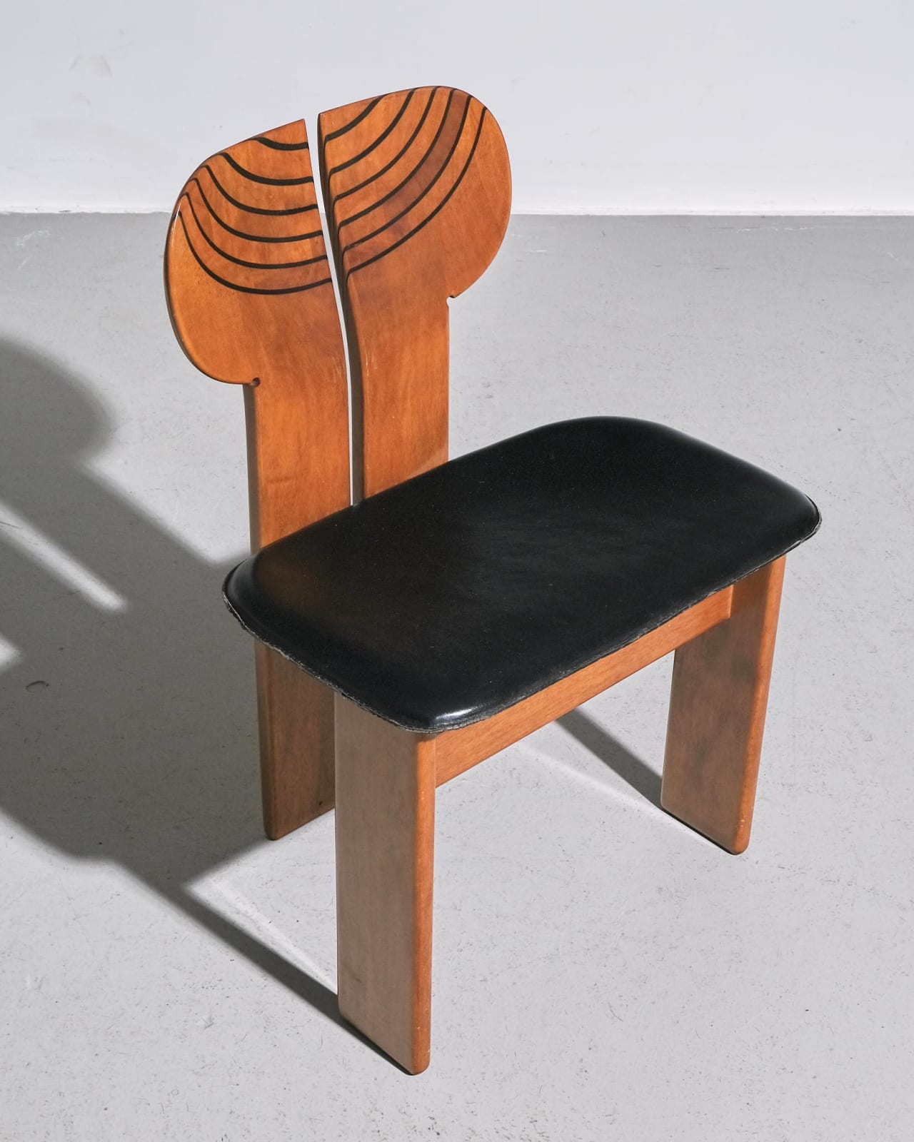 Afra and Tobia Scarpa, 'Africa' Dining Chair