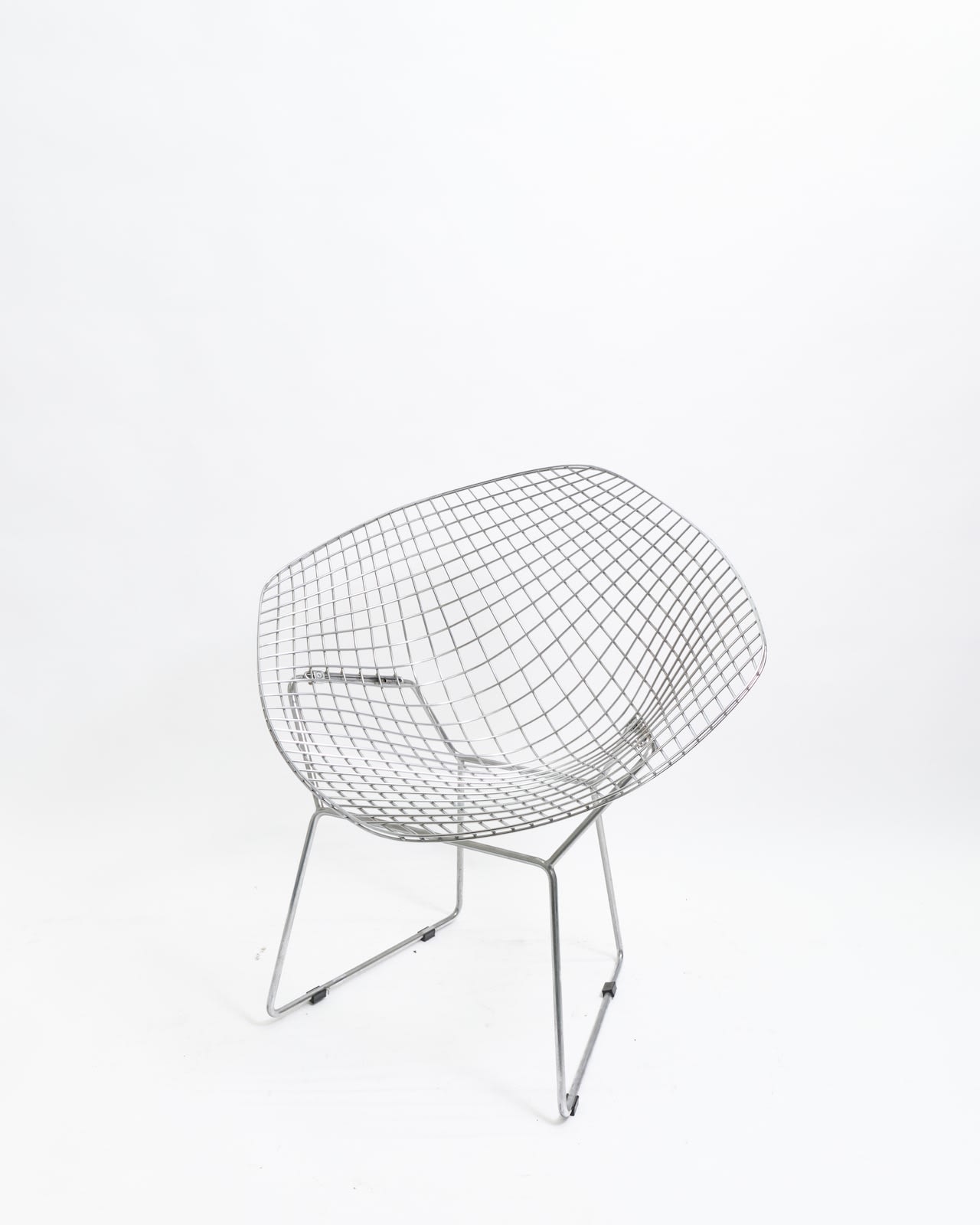 Harry Bertoia, 'Diamond' armchair