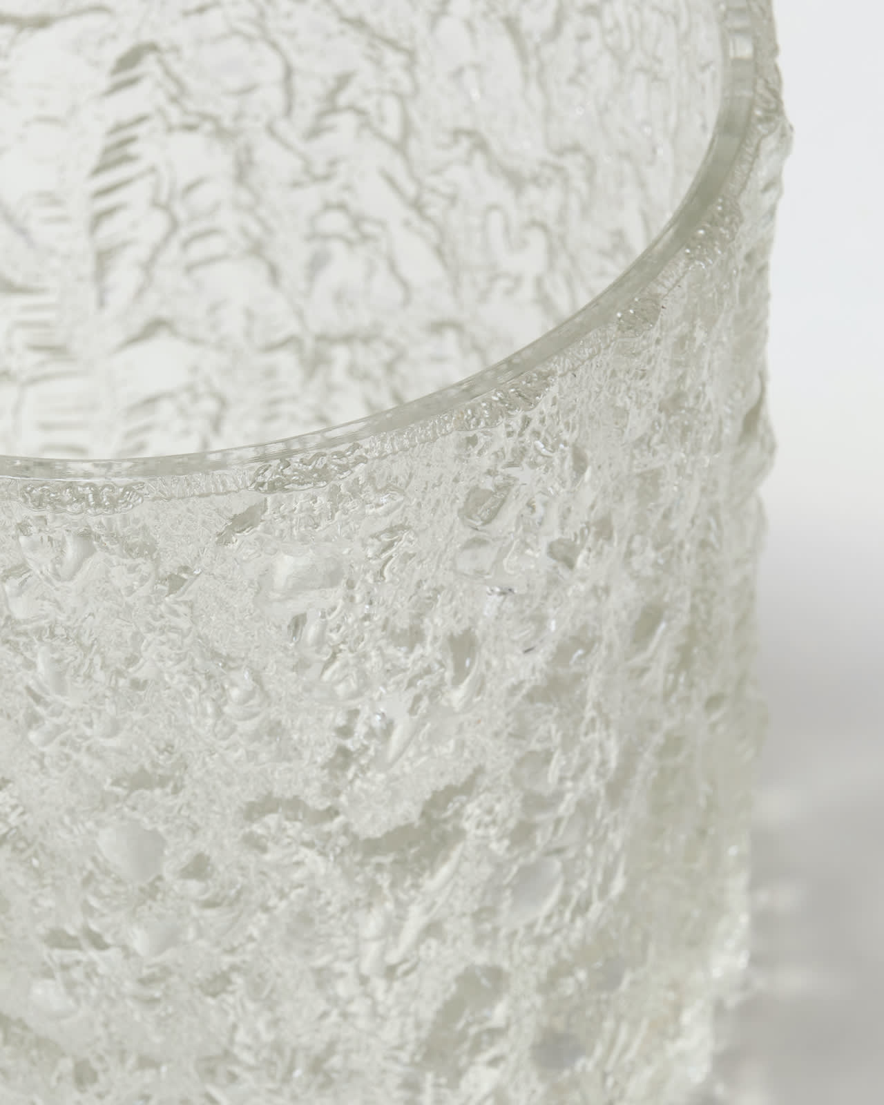 Timo Sapenava, Large cylindrical vase