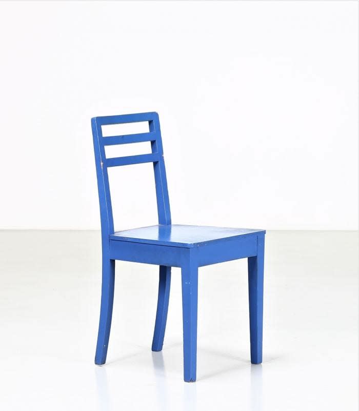 Italian, Chair