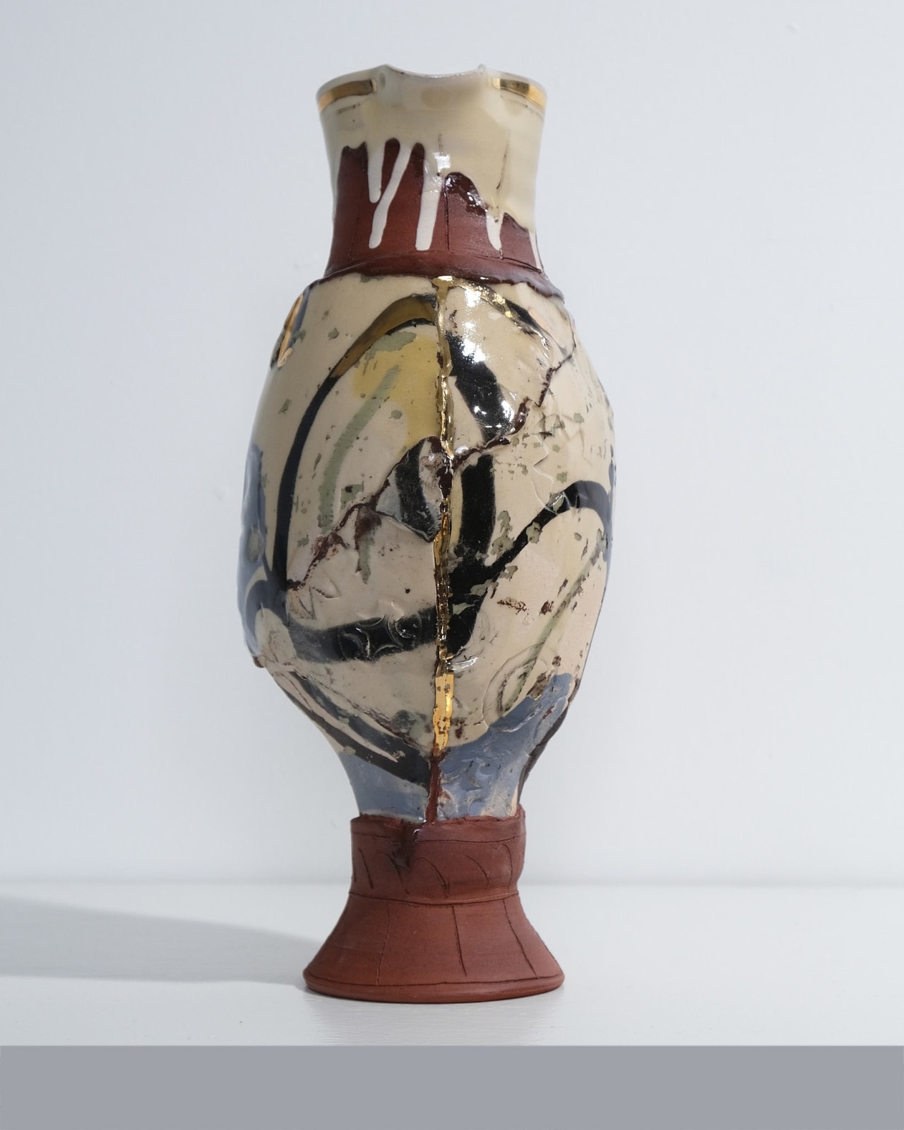Camille Biddell, Harvest Jug I (white with gold star)