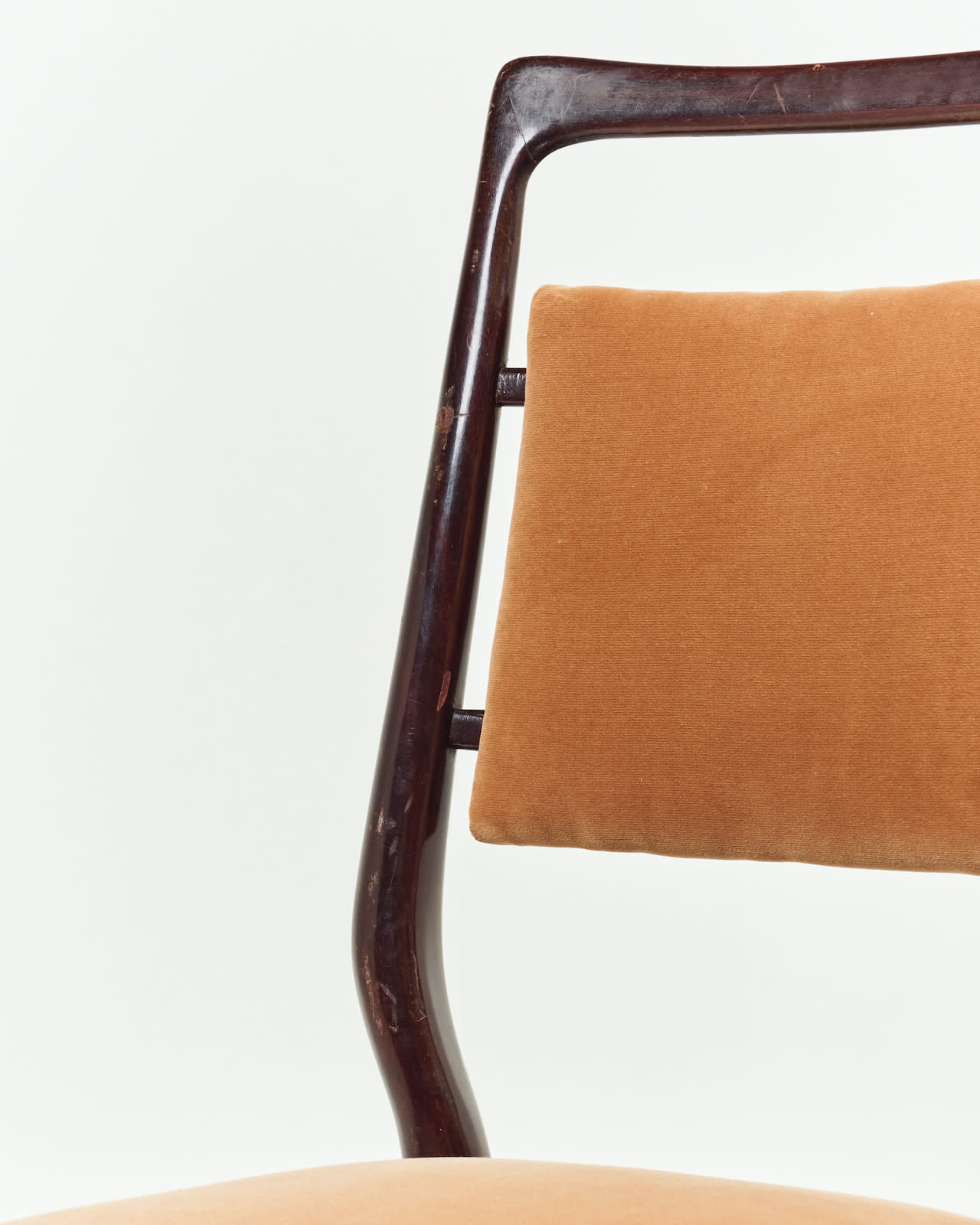 Vittorio Dassi, Four chairs